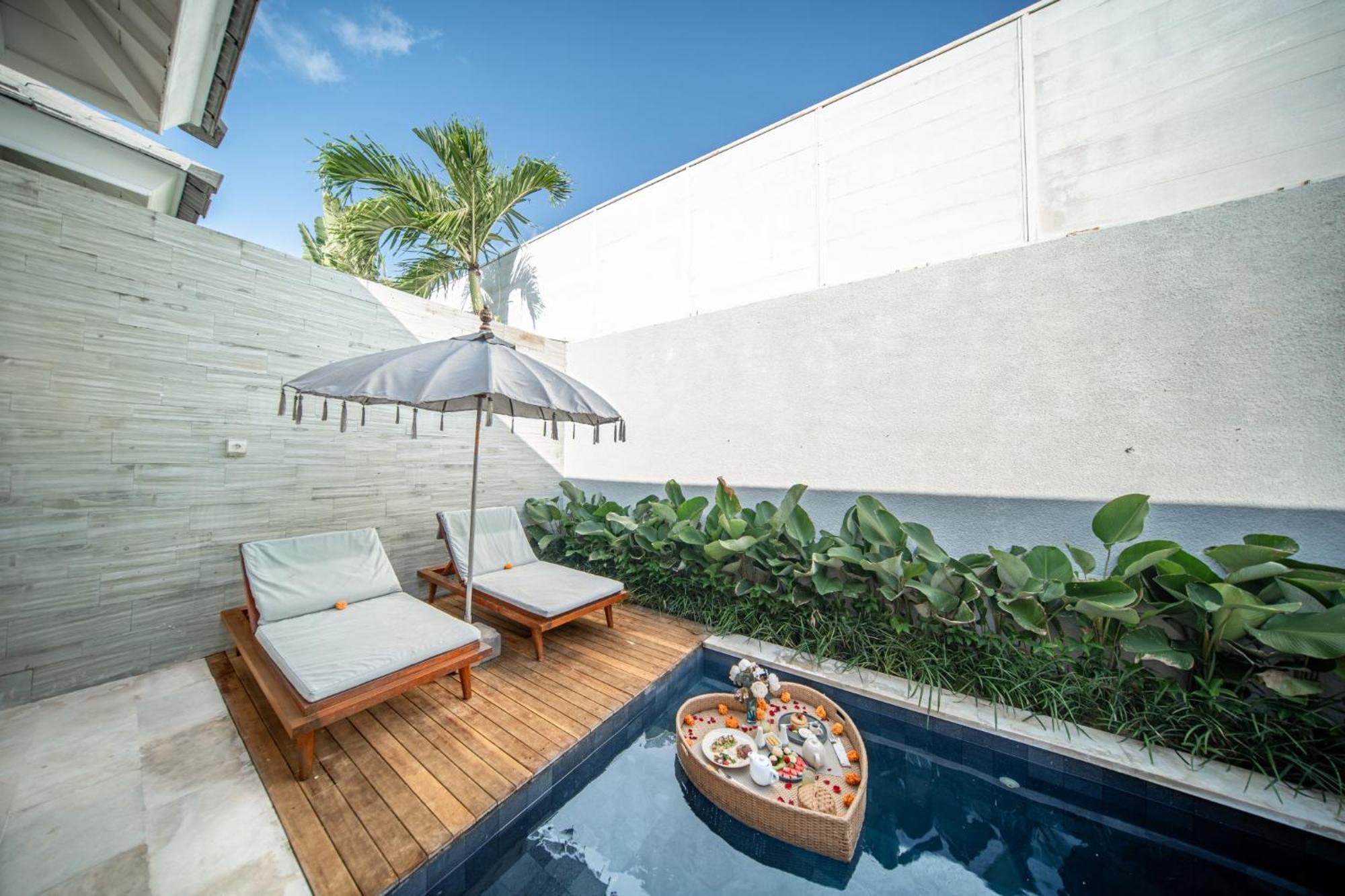 Astera Villa Seminyak By Ini Vie Hospitality Екстер'єр фото