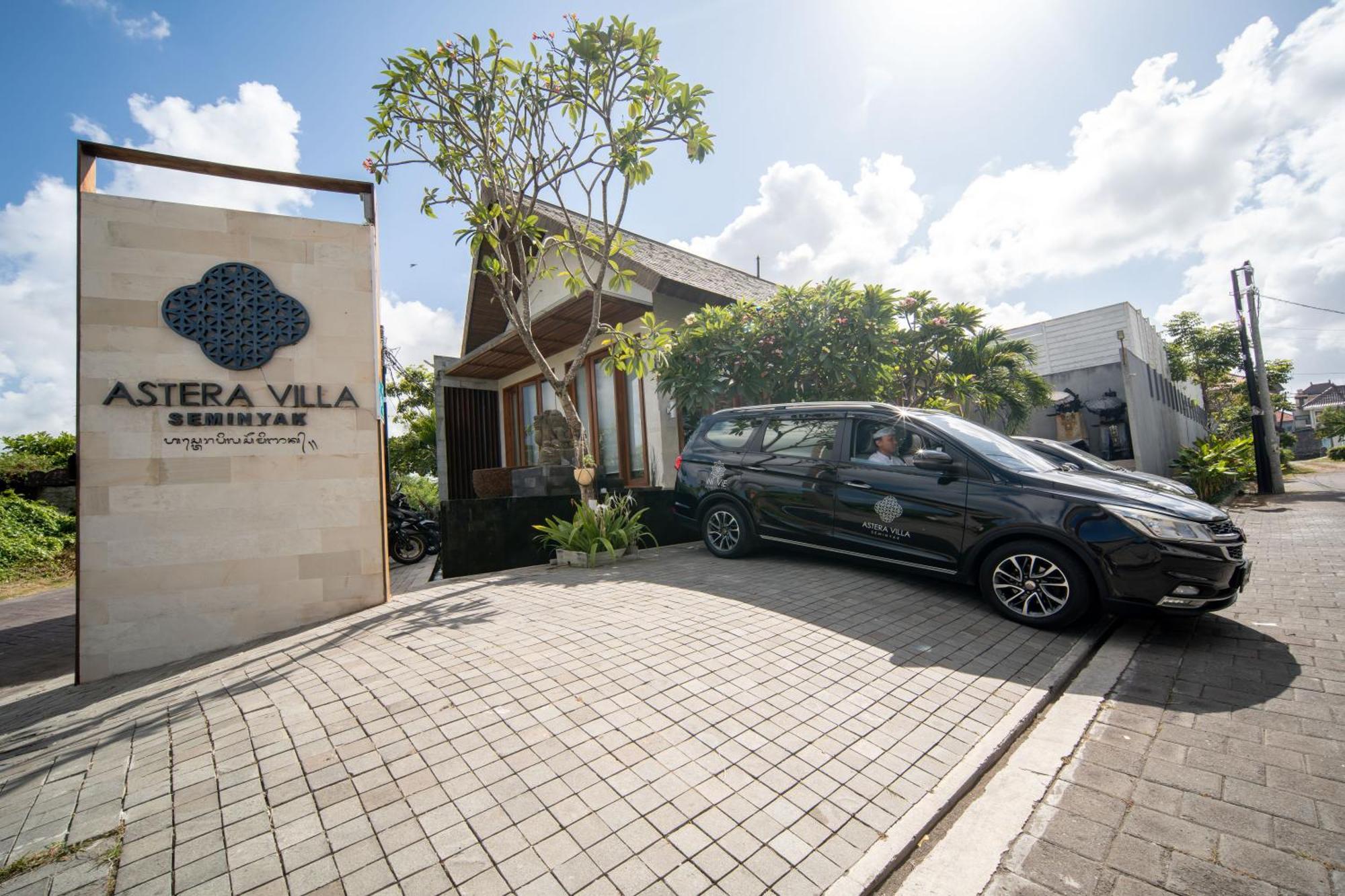 Astera Villa Seminyak By Ini Vie Hospitality Екстер'єр фото