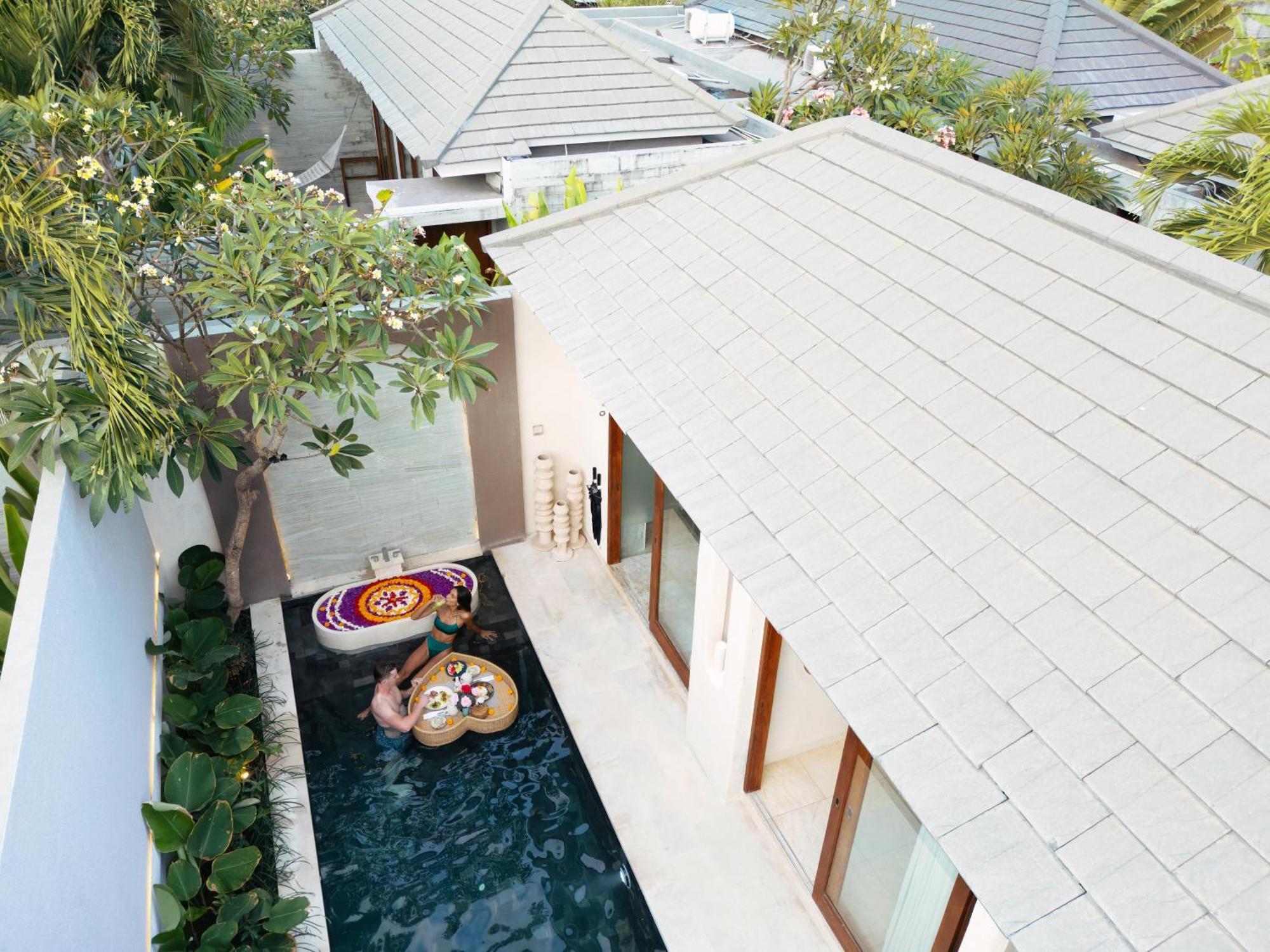Astera Villa Seminyak By Ini Vie Hospitality Екстер'єр фото
